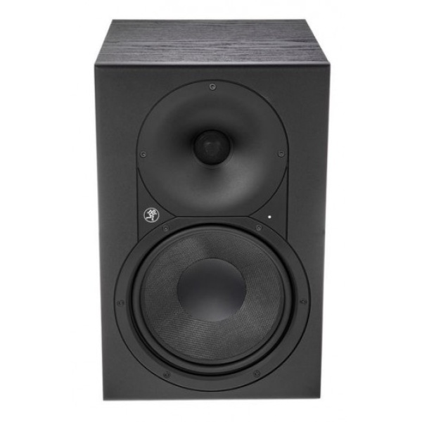 CAJA MACKIE XR824